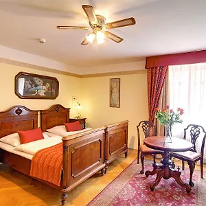 Hotell Mucha